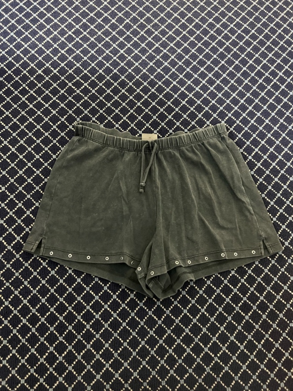 Zara Studded Shorts - Picture 2 of 8